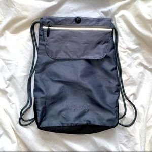 NEW BALANCE unisex drawstring cinch backpack EUC